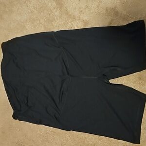 Maternity bike shorts